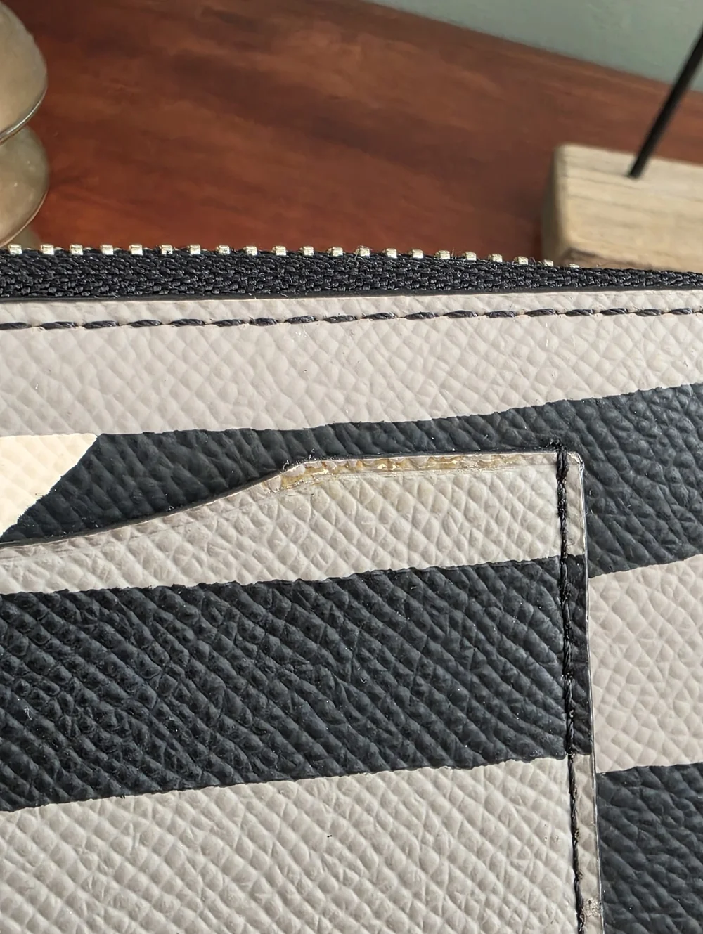 Coach 63664 Coachella Dreamweaver Tribe Double Zip Wallet